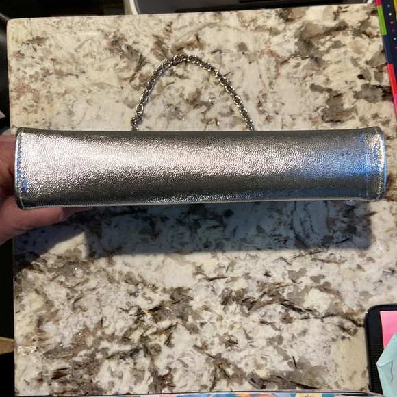 Vintage Silver Metallic Evening Bag Clutch Chain Strap 1960s Style Formal - Picture 7 of 11